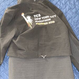 TCS 2019 Marathon finished zip up fleece